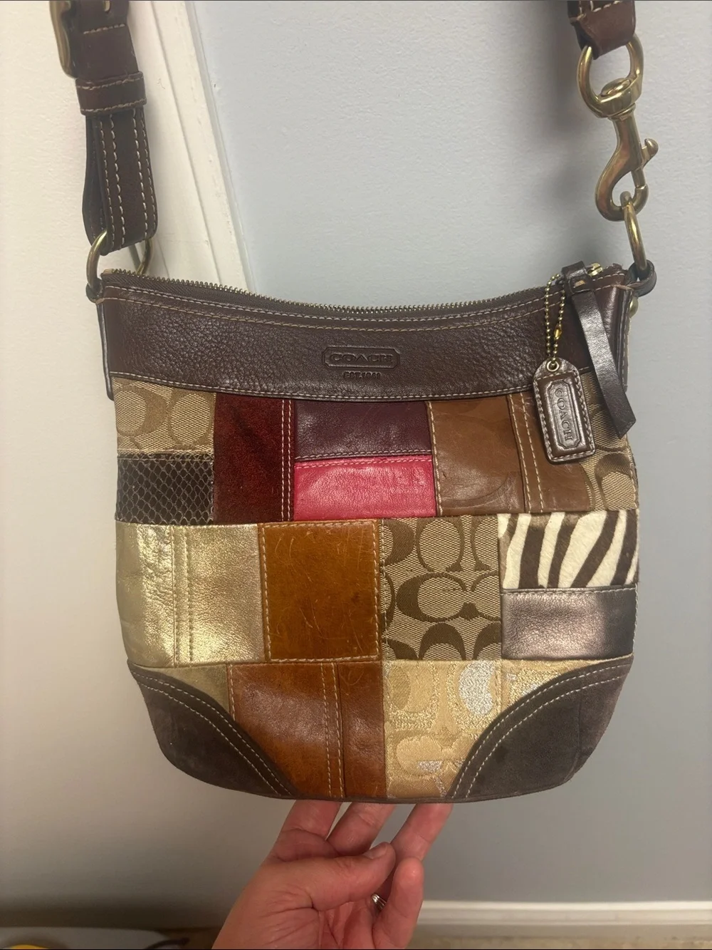 Vintage Coach Y2K Limited Edition Crossbody or shoulder bag # 10435